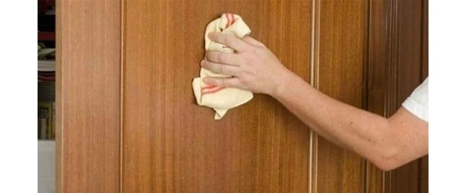 Ứng dụng và ưu nhược điểm cửa nhựa